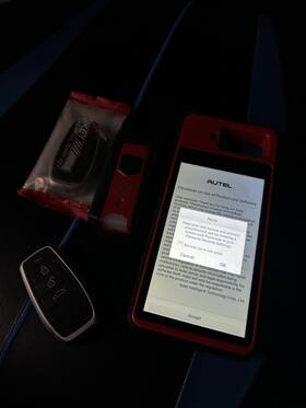 Autel Ah1gr7v01695 Maxiim Km100 Key Fob Programming Immobilizer Tool 2pcs Ikey