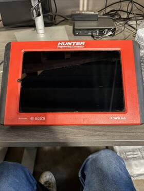 1699200912 Bosch Hunter Engineering Company Gt3 Adaslink Scan Tool With Charging Station
