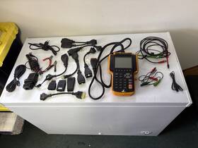 009910-62000 Hyundai 09910-62000 Hi-scan Pro Diagnostic Tool With Hard Case And Accessories