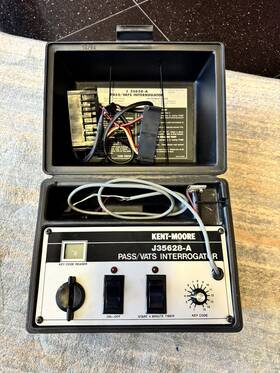 J-35628 Kent-moore 35628-a Pass / Vats Interrogator Key Code Tester Reader W Adapter