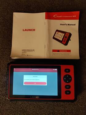 Launch 979794001847 Professional Diagnostic Tool Creader 909 Scan