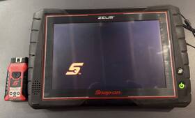 Snap-on 316705299758 Zeus Scan Tool With M4 Scope New Oem Battery Dock Case 24.2 Software