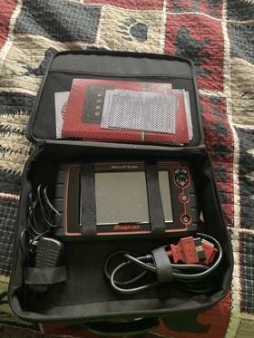 Snap-on Eak0323l0a 2019 Scanner In Great Condition Everything Works Comes With