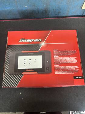 Eesc340a Snap-on Mt2600 Scan Tool With Case And Accessories Great Condition