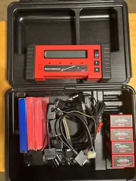 Mt25992999 Snap-on Super Deluxe Scanner With 4 Cartridges. Part Number
