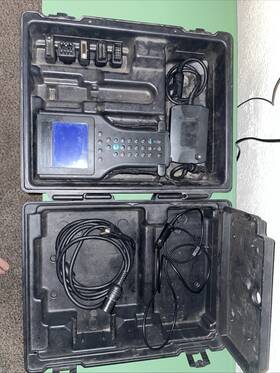 03006541-003 Vetronix Tech 2 Scan Tool Scanner With All Cables Power Cable Too And Box Only
